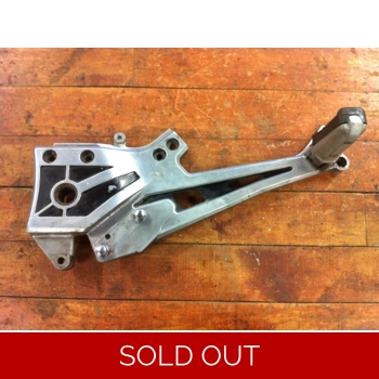 1985-86 Kawasaki ZX750G ZX900A Ninja GPZ900R Left Muffler Stay and Passenger Foot Peg 35011-1214